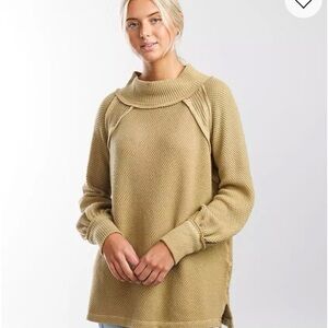 Free People We The Free She’s A Keeper Sweater Tan Oversized Small EUC